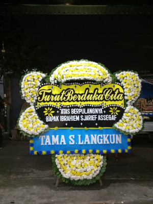 Papan Bunga Duka di Datuk Lima Puluh